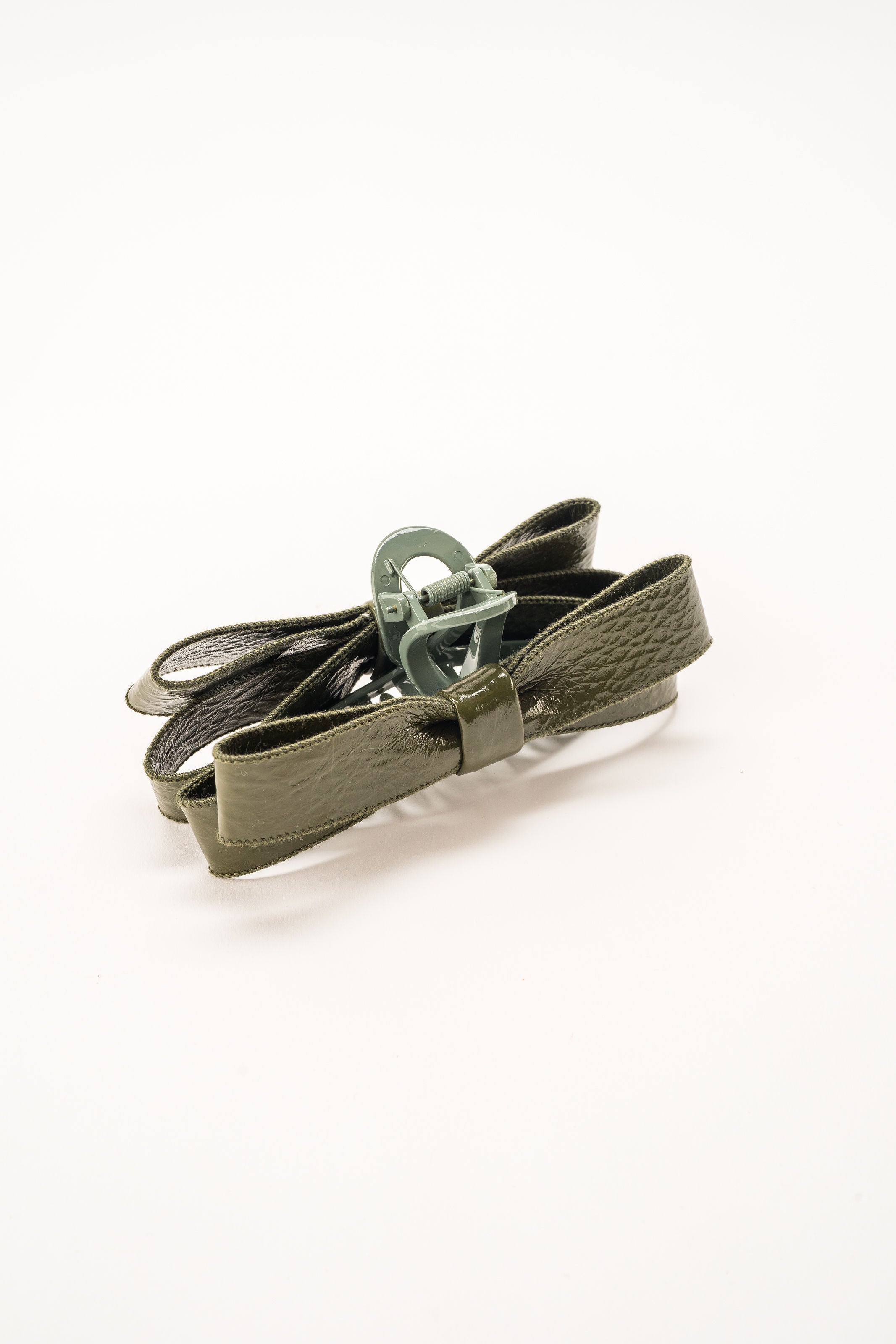 Paige Bow Hair Claw