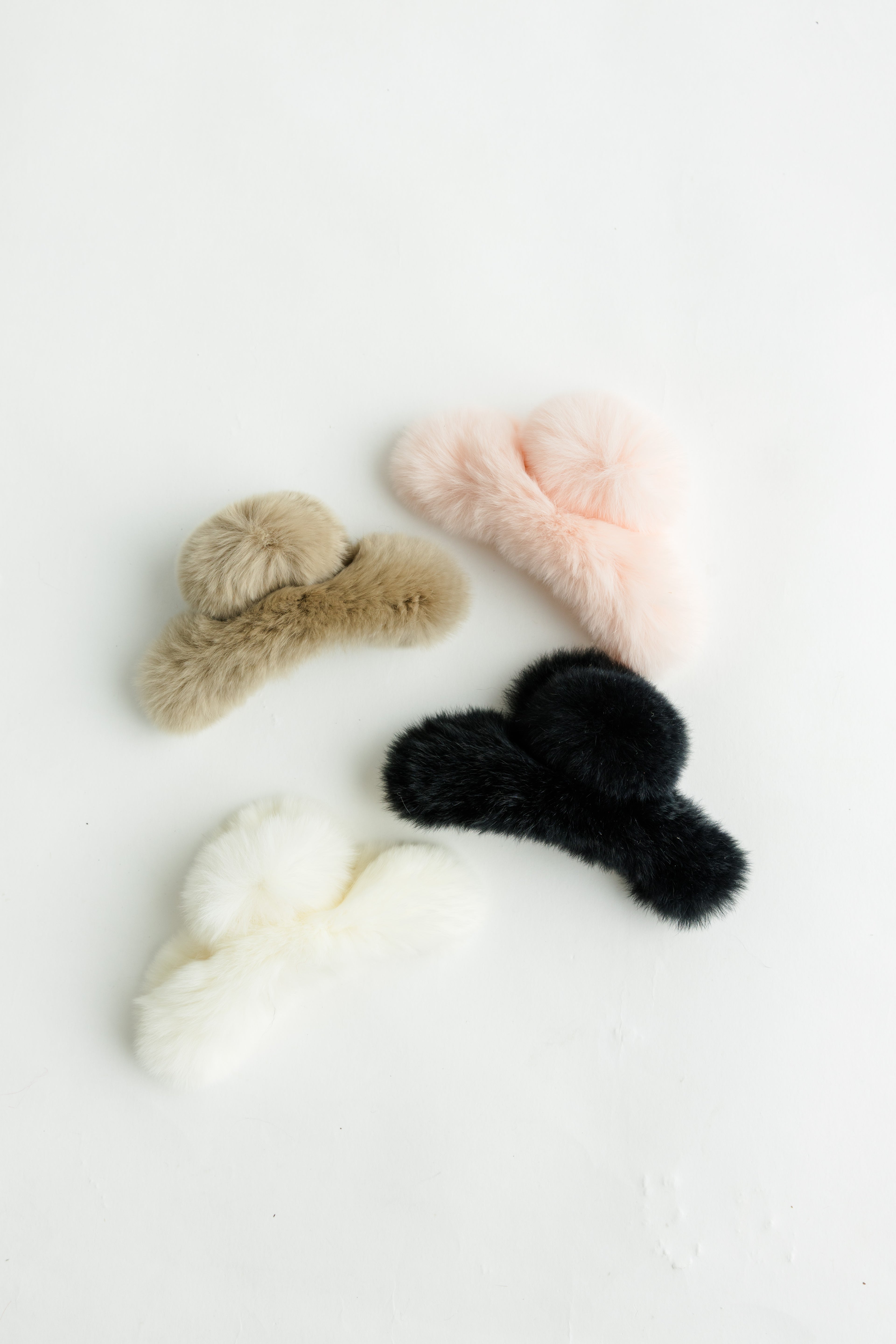 Cozy Hair Claw