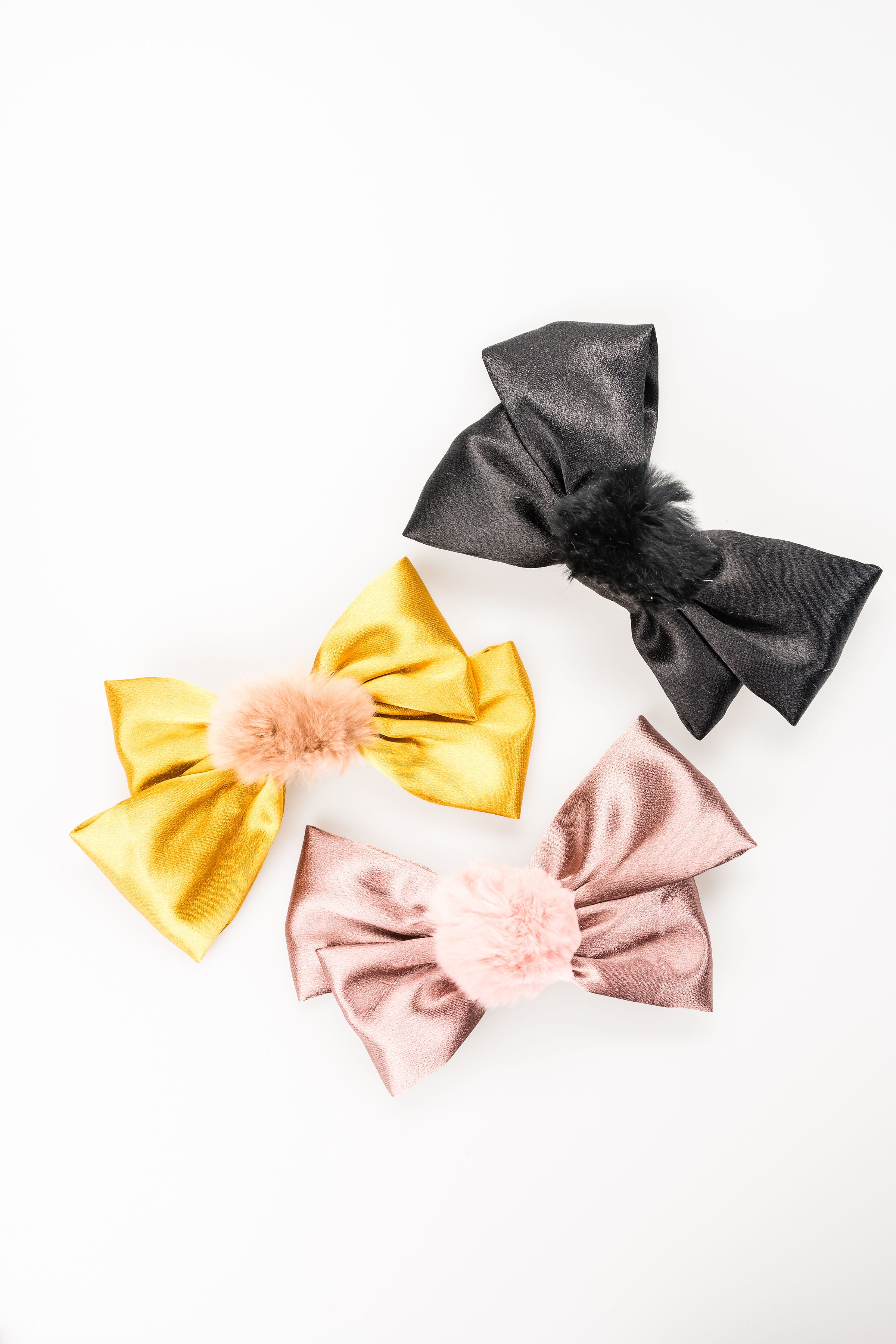 Savannah Pom Pom Bow Barrette